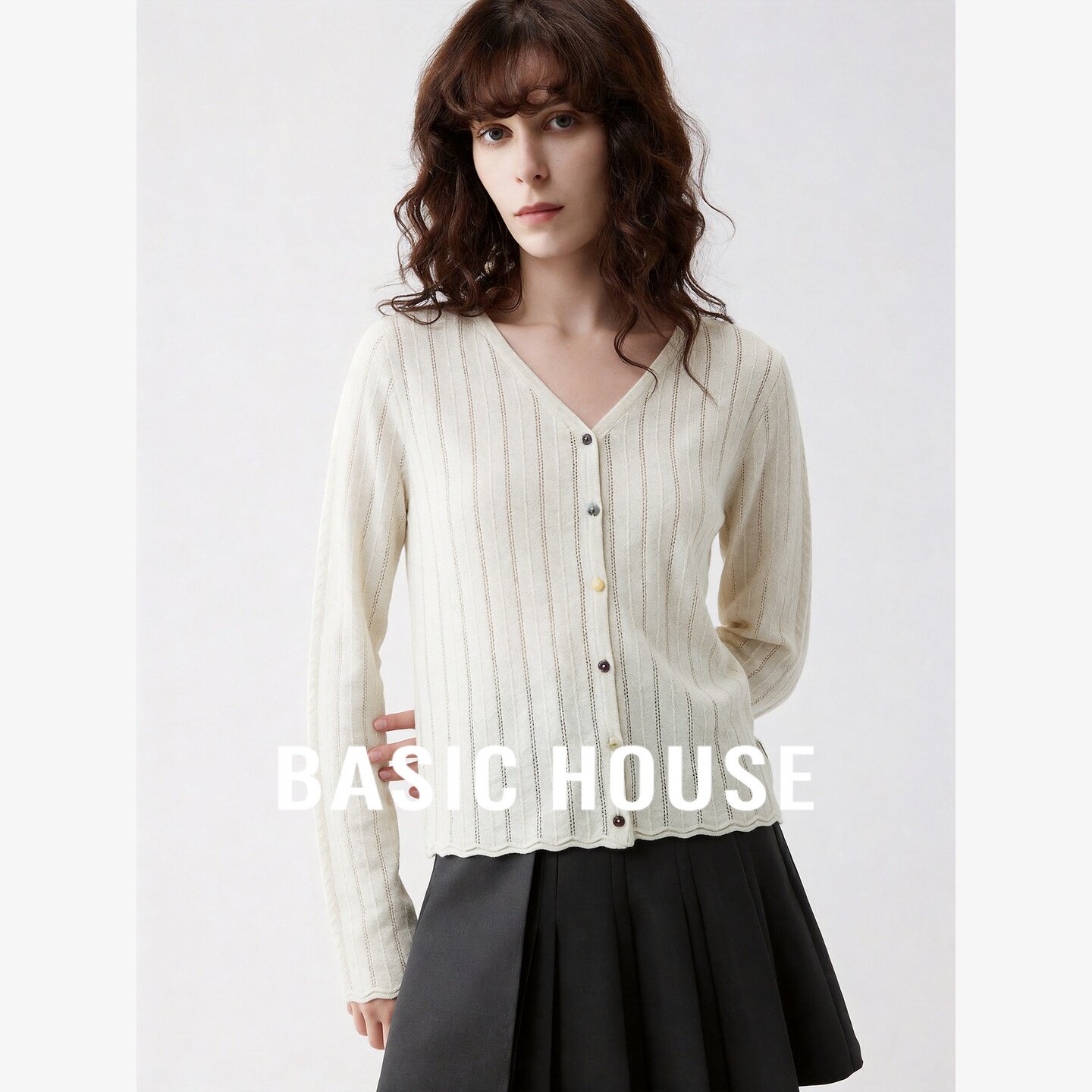 Basic House/百家好韩系纽扣针织开衫女气质坑条上衣配小裙子开衫