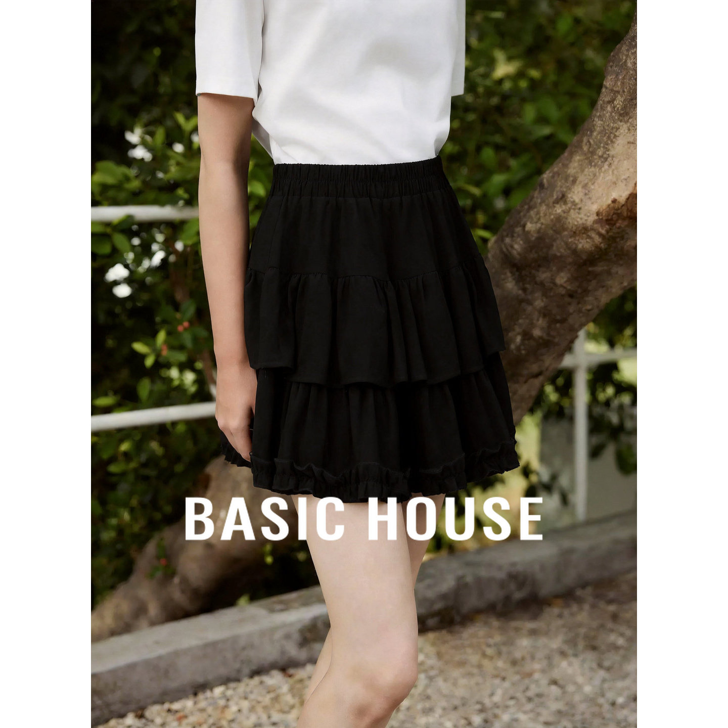 Basic House/百家好2026夏季新款黑色松紧腰木耳边蛋糕半身短裙女