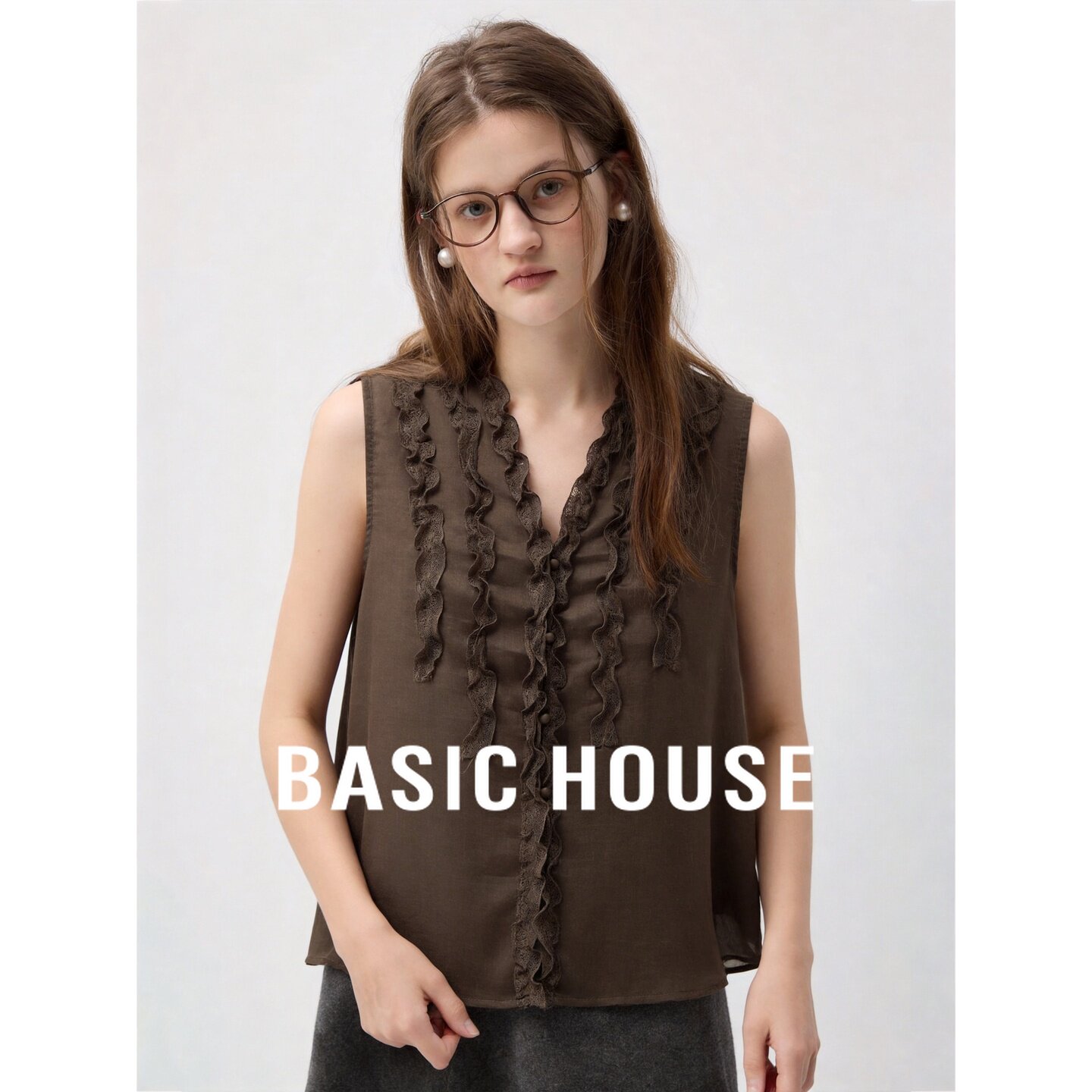 Basic House/百家好V领无袖亚麻莱赛尔上衣荷叶边宽松女夏季复古