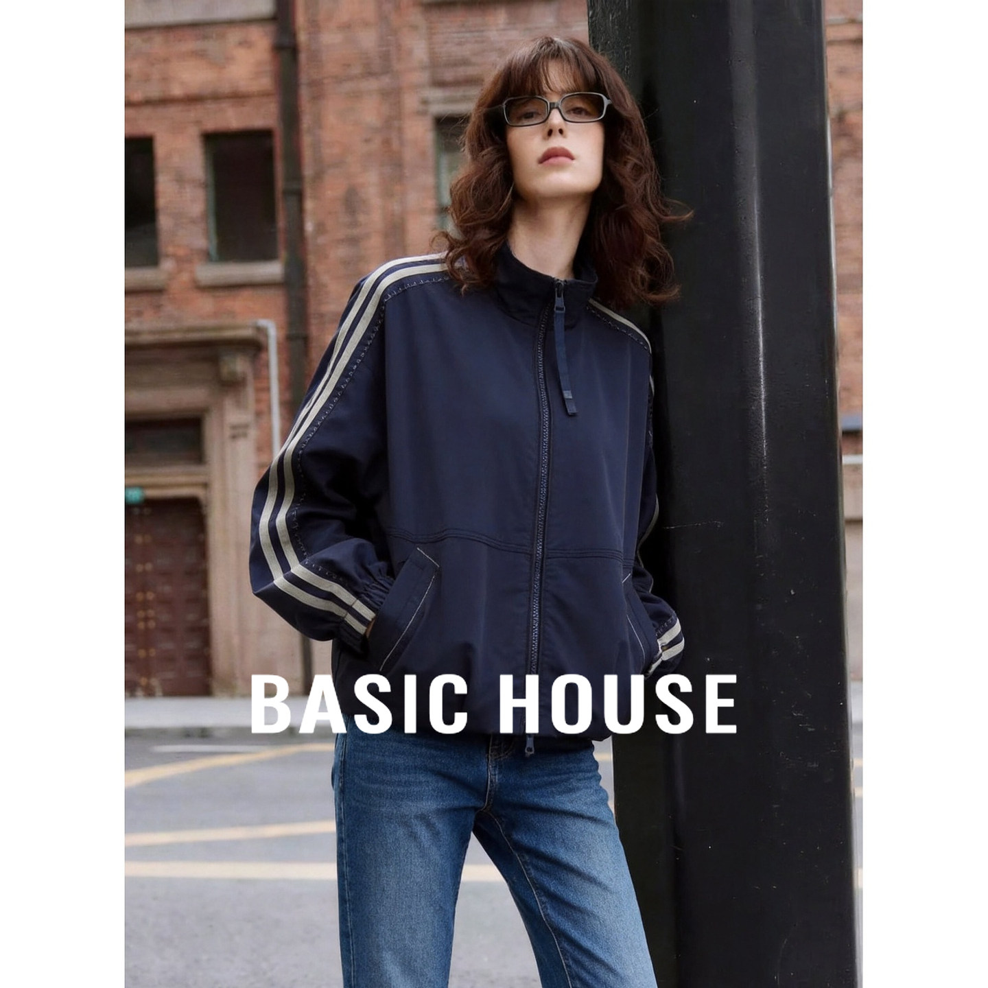 Basic House/百家好运动风拉链外套女条纹袖宽松显瘦短外套夹克