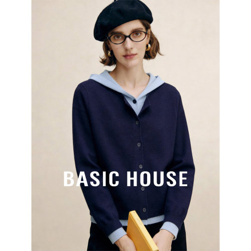 Basic House/百家好绵羊毛假两件拼接上衣春季百搭连帽撞色针织衫