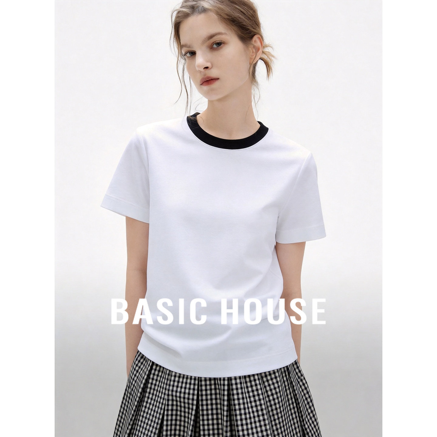Basic House/百家好白色简约日常通勤短袖女夏季短款宽松休闲T恤