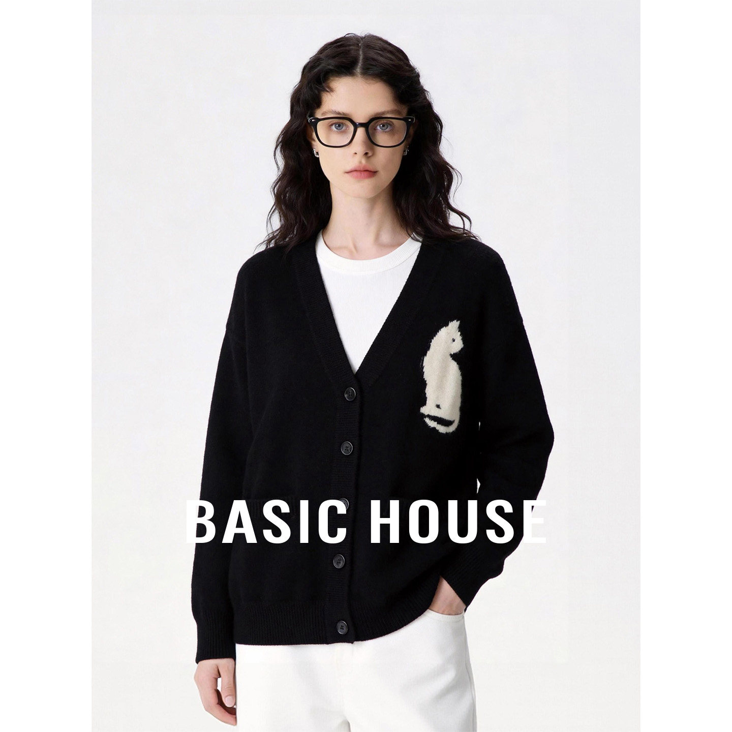 Basic House/百家好黑色猫咪刺绣V领针织开衫女春季宽松显瘦上衣