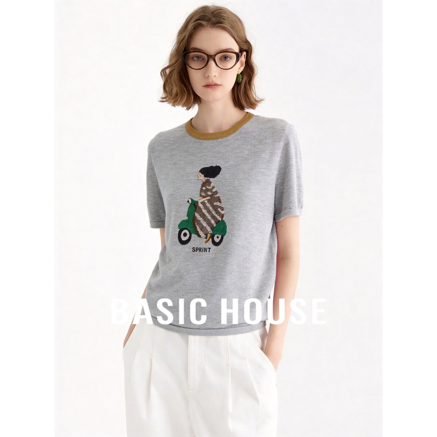 Basic House/百家好卡通印花短袖女夏休闲圆领薄款百搭套头针织衫