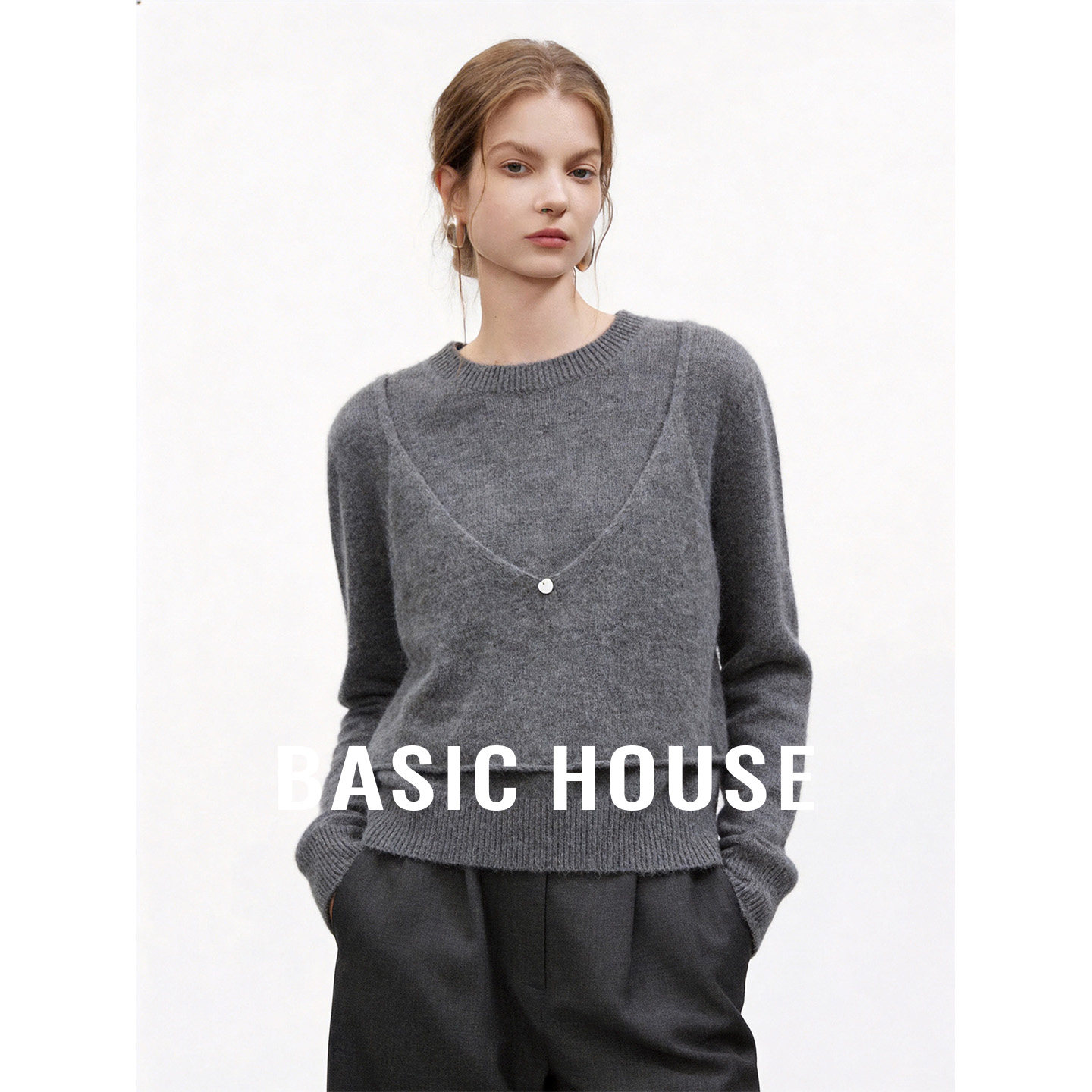Basic House/百家好绵羊毛假两件圆领针织衫女慵懒风长袖短款上衣