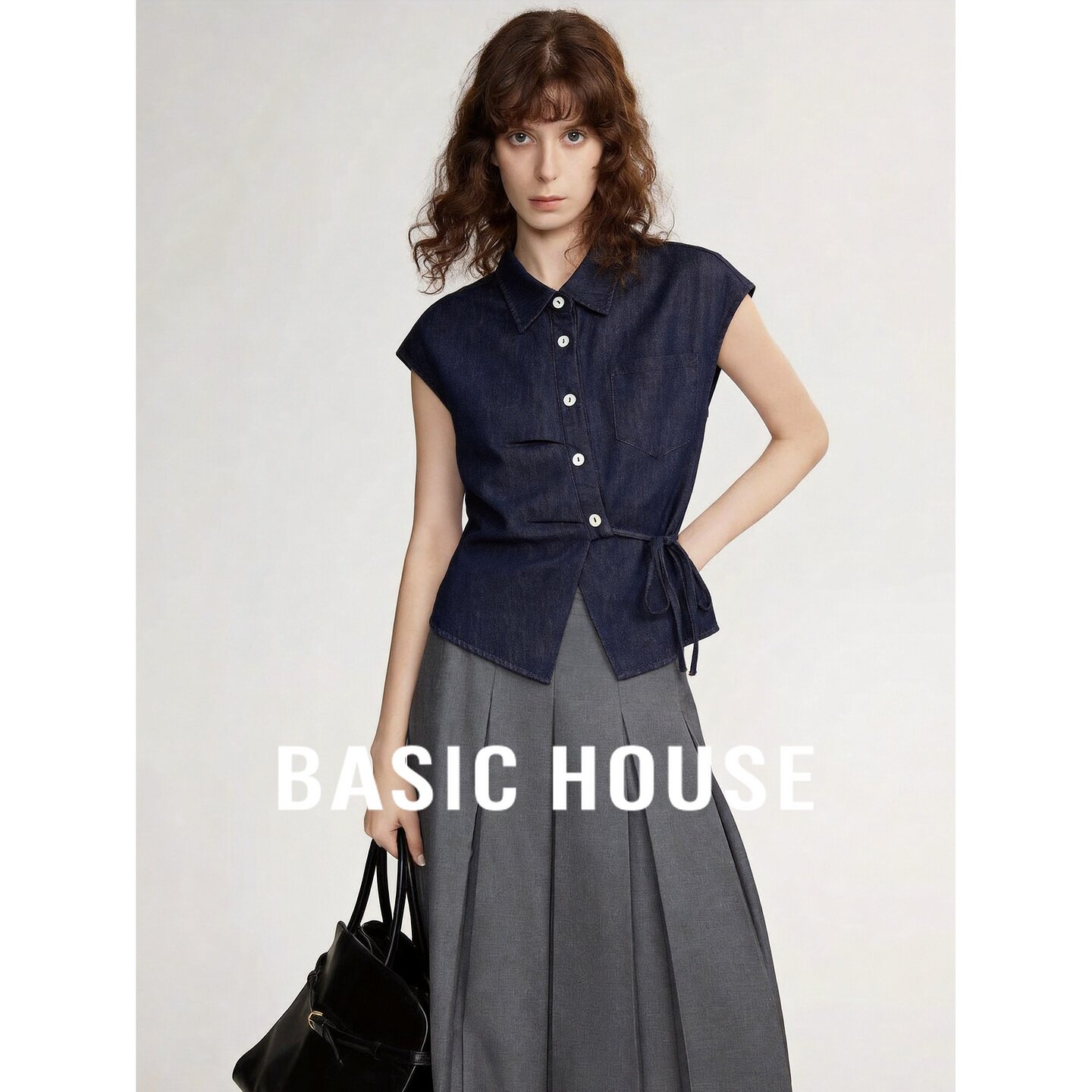 Basic House/百家好牛仔风收腰不对称绑带衬衫无袖女百搭通勤上衣