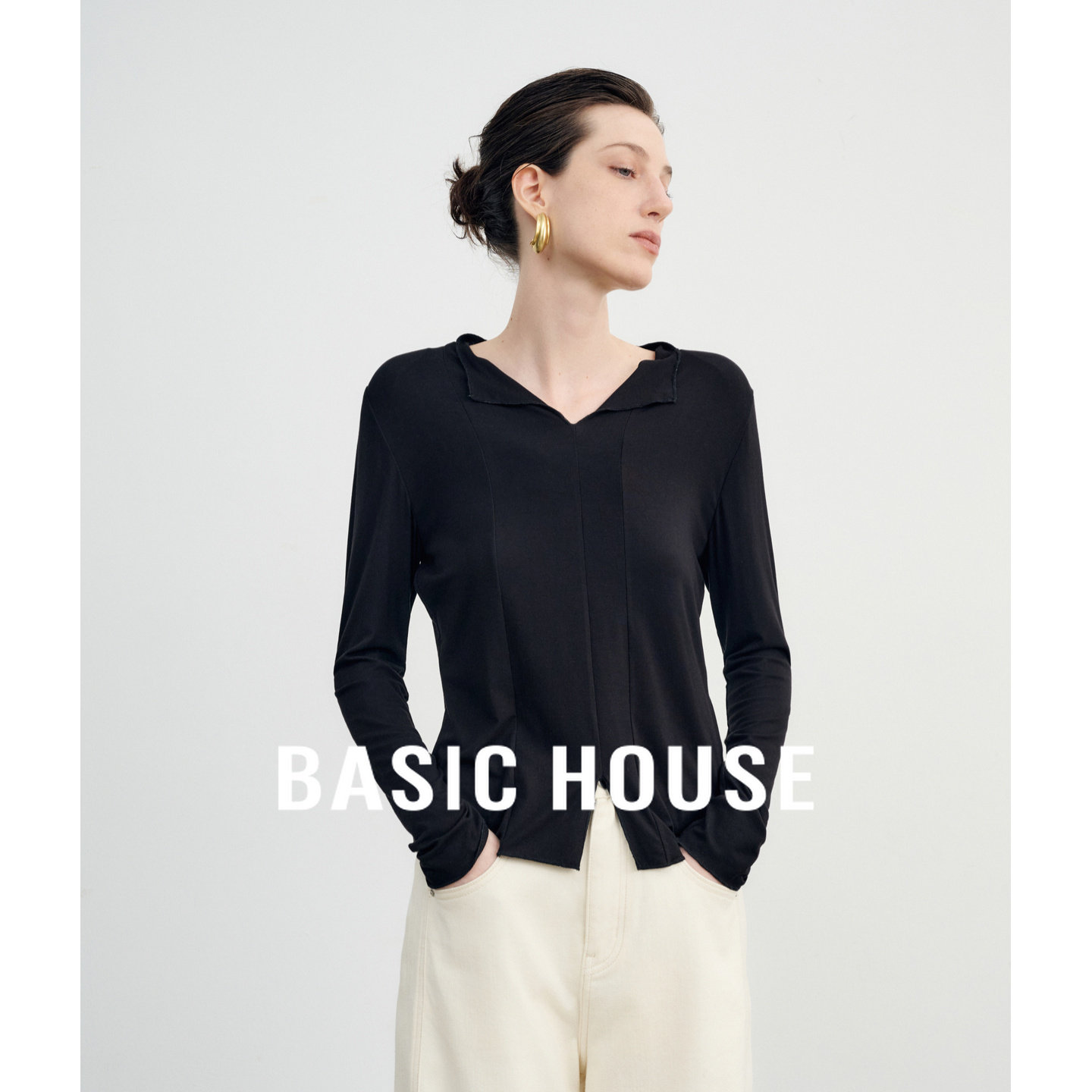 Basic House/百家好时髦懒人轻柔极简长袖T恤纯色翻领开叉上衣女