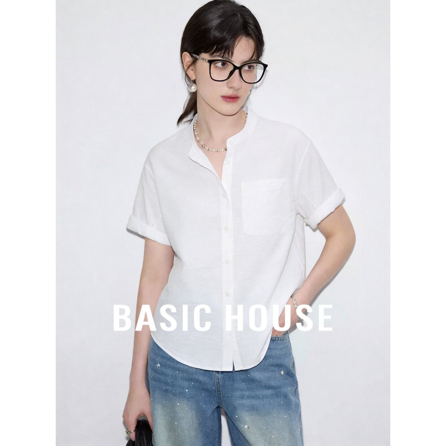 Basic House/百家好松弛文艺风立领白衬衫女夏季舒适透气短袖上衣