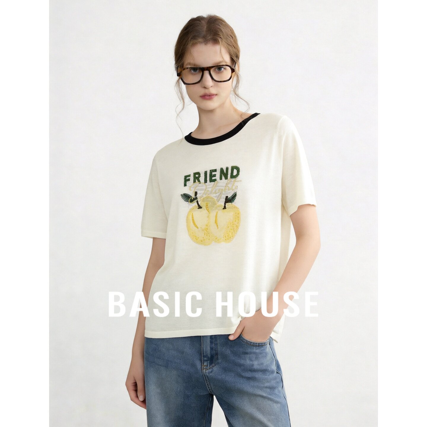Basic House/百家好米杏色圆领短袖T恤夏季新款梨子刺绣针织衫