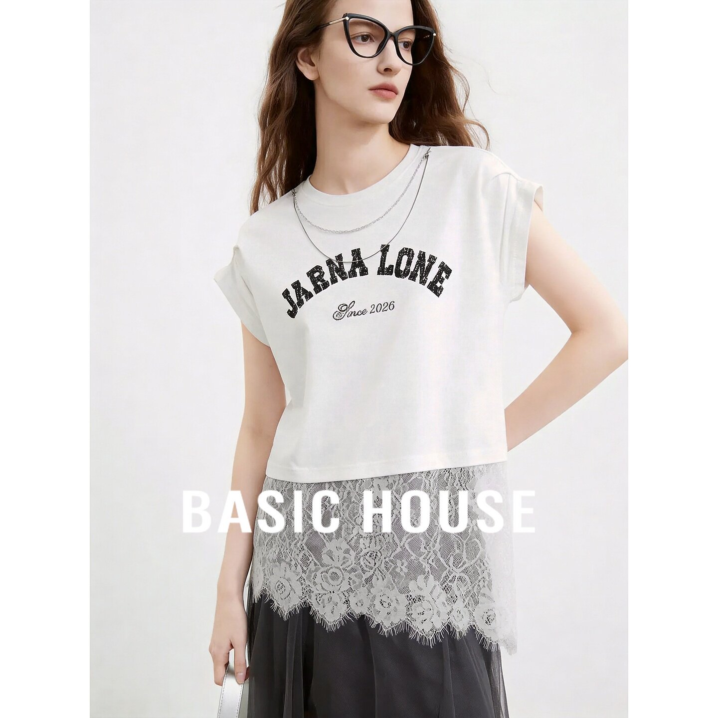 Basic House/百家好字母印花短袖T恤白色蕾丝拼接小众设计感上衣