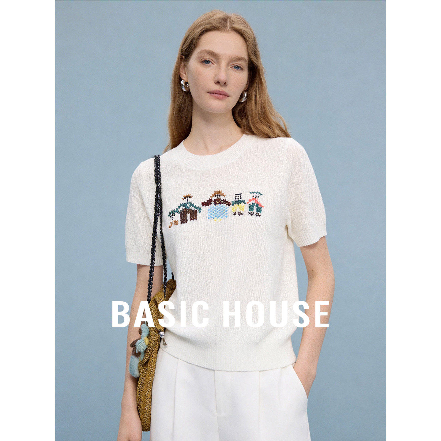 Basic House/百家好卡通刺绣短袖针织衫女夏白色圆领宽松减龄上衣