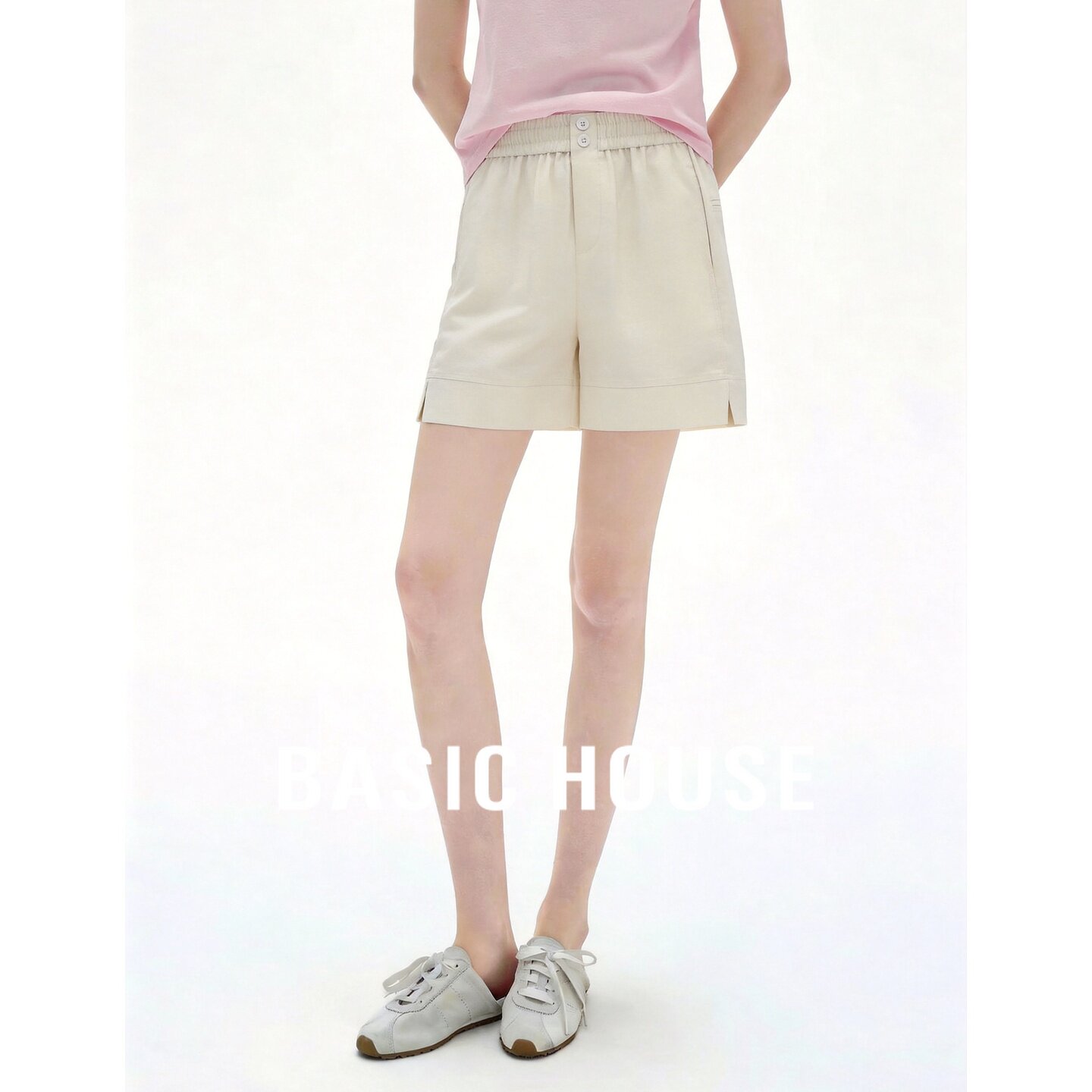 Basic House/百家好高腰A字短裤女夏简约显瘦休闲裤舒适百搭米色