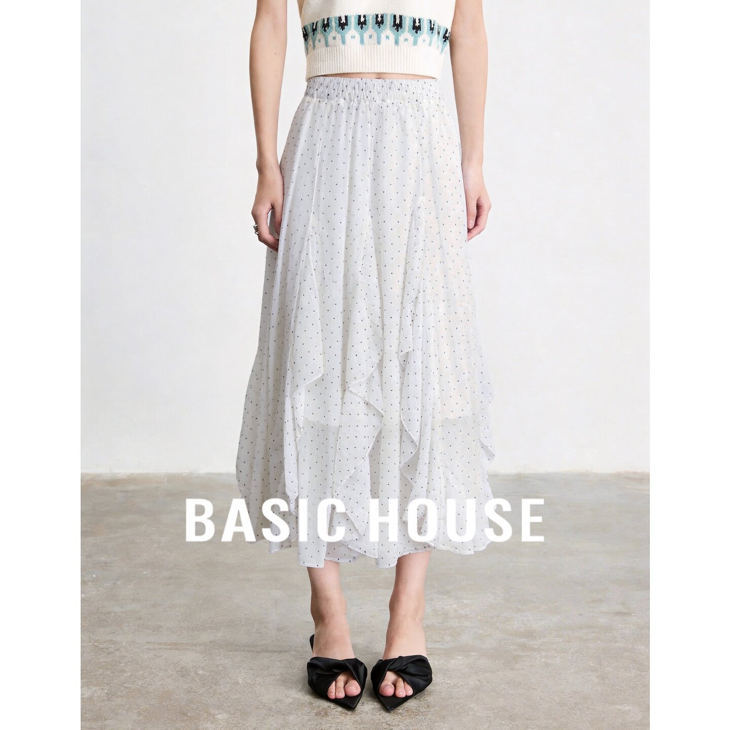 Basic House/百家好休闲白色波点中长裙薄款高腰显瘦不规则半身裙