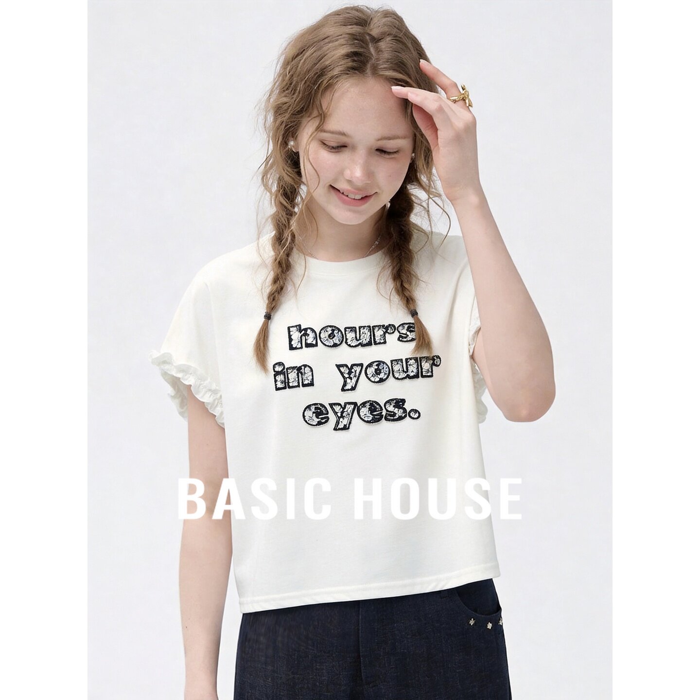Basic House/百家好字母刺绣木耳边短袖T恤女夏轻薄棉质透气上衣