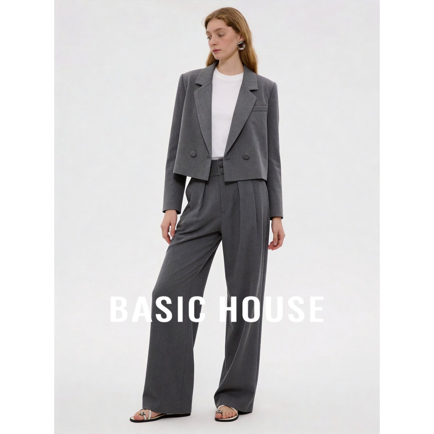Basic House/百家好V领西装短外套阔腿裤两件女套通勤职场穿搭