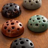 日式 剑山禅意简约粗陶固定底座花道工具小配件 手工陶瓷插花器台式