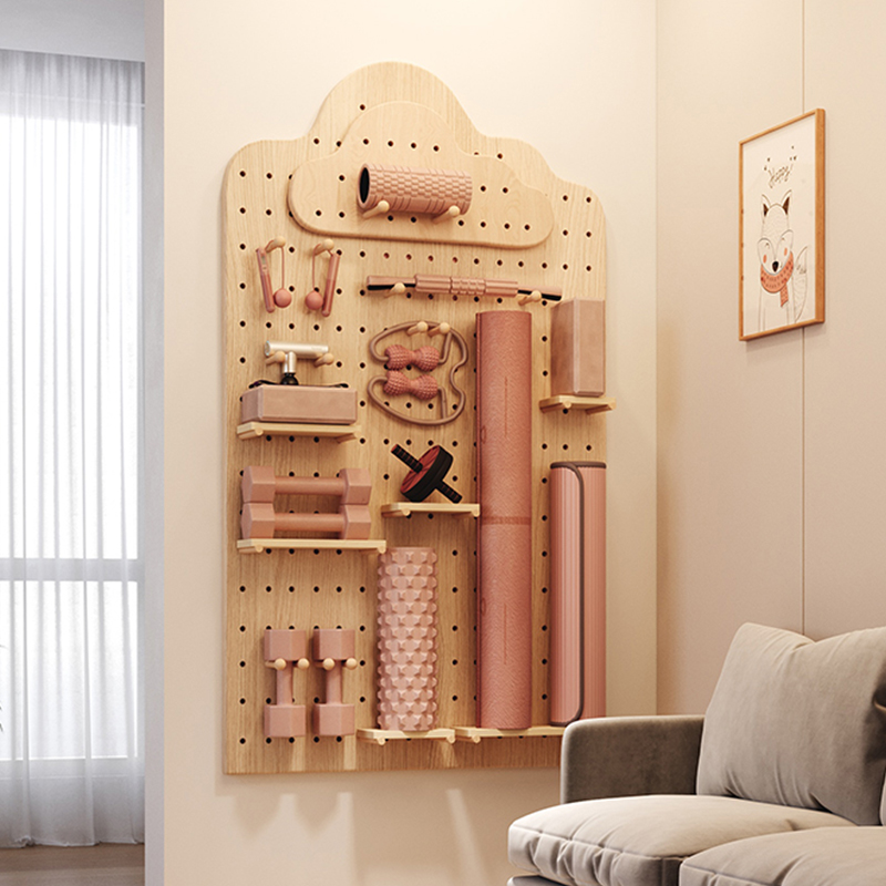 瑜伽垫健身洞洞板多巴胺高颜值超大壁挂实木收纳展示架墙上置物架