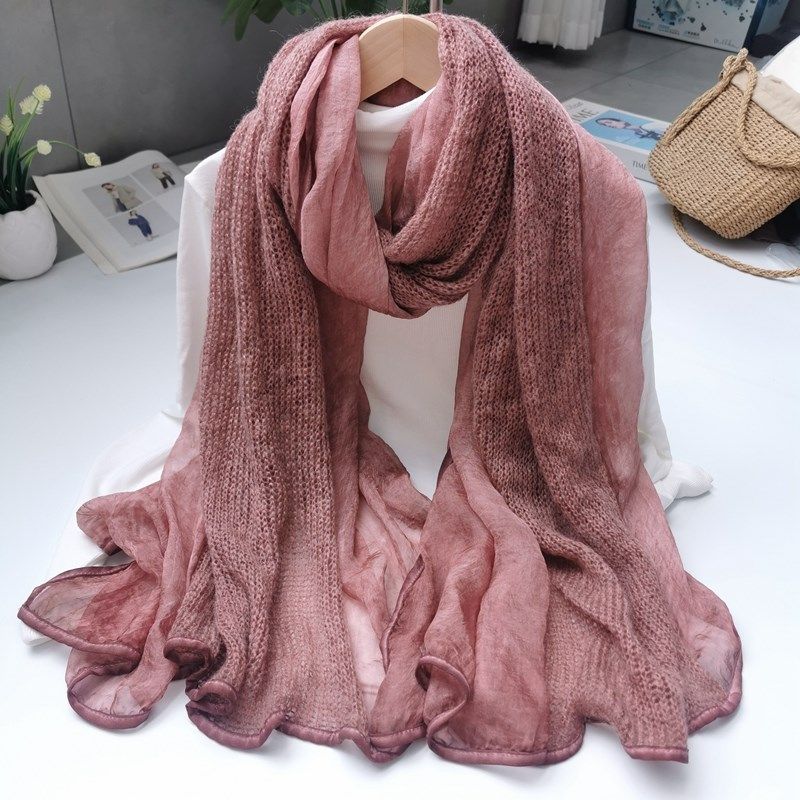 2024秋冬季新款粉色真丝羊绒毛线拼接围巾女长款手工熏染包边丝巾,服饰配件/皮带/帽子/围巾,围巾/丝巾/披肩,淘宝优惠券,粉丝福利购,淘宝优惠卷