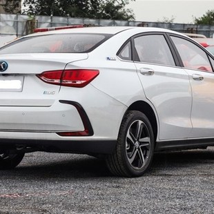 北汽新能源EU埃安ion珠光白广汽传祺珍珠白色油漆汽车金属漆