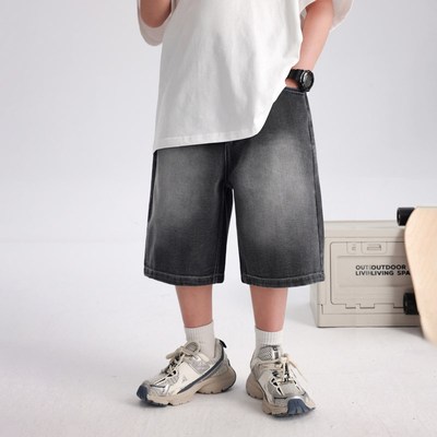 男童夏季渐变黑直筒五分牛仔短裤2025新款儿童夏装薄款宽松裤子潮