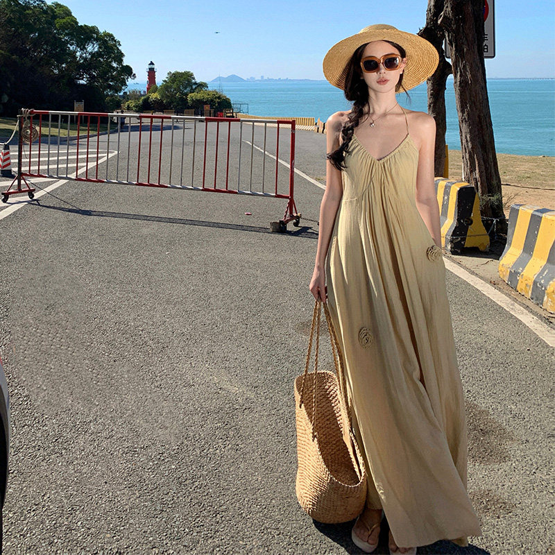 实拍夏季纯色清冷美女感立体花装饰吊带连衣裙裤长裤连体裤