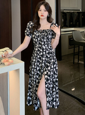 实拍 黑色碎花连衣裙女2025夏新款高级感法式显瘦方领开叉长裙