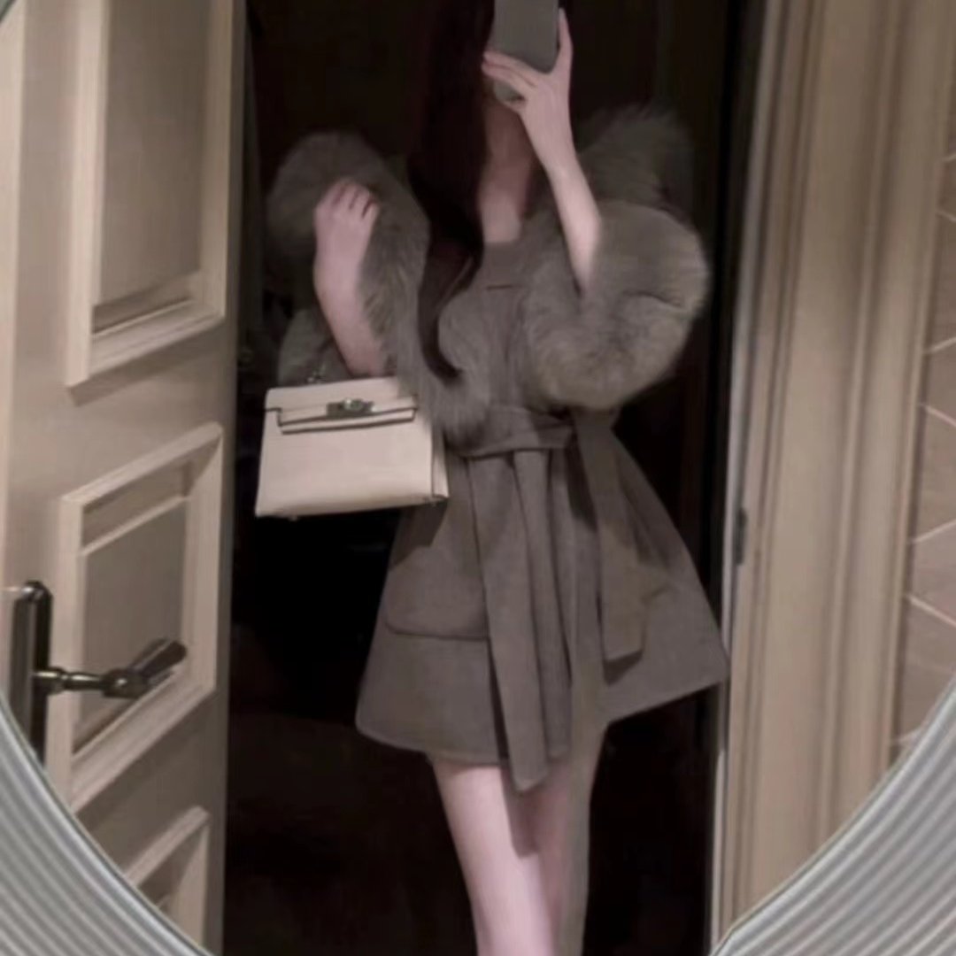 安梦忆皮草 ◆沪上千金~狐狸毛领连帽羊毛大衣外套女款2025新款冬