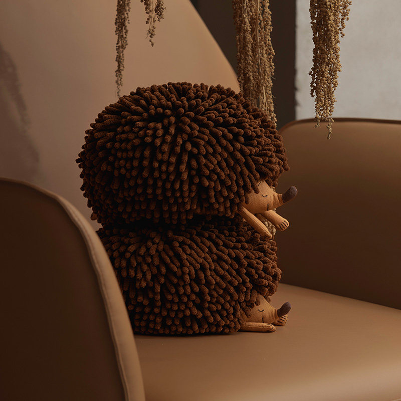 梵几殷越 陪伴刺猬抱枕 卡通动物造型办公室午睡枕摆件解压玩偶