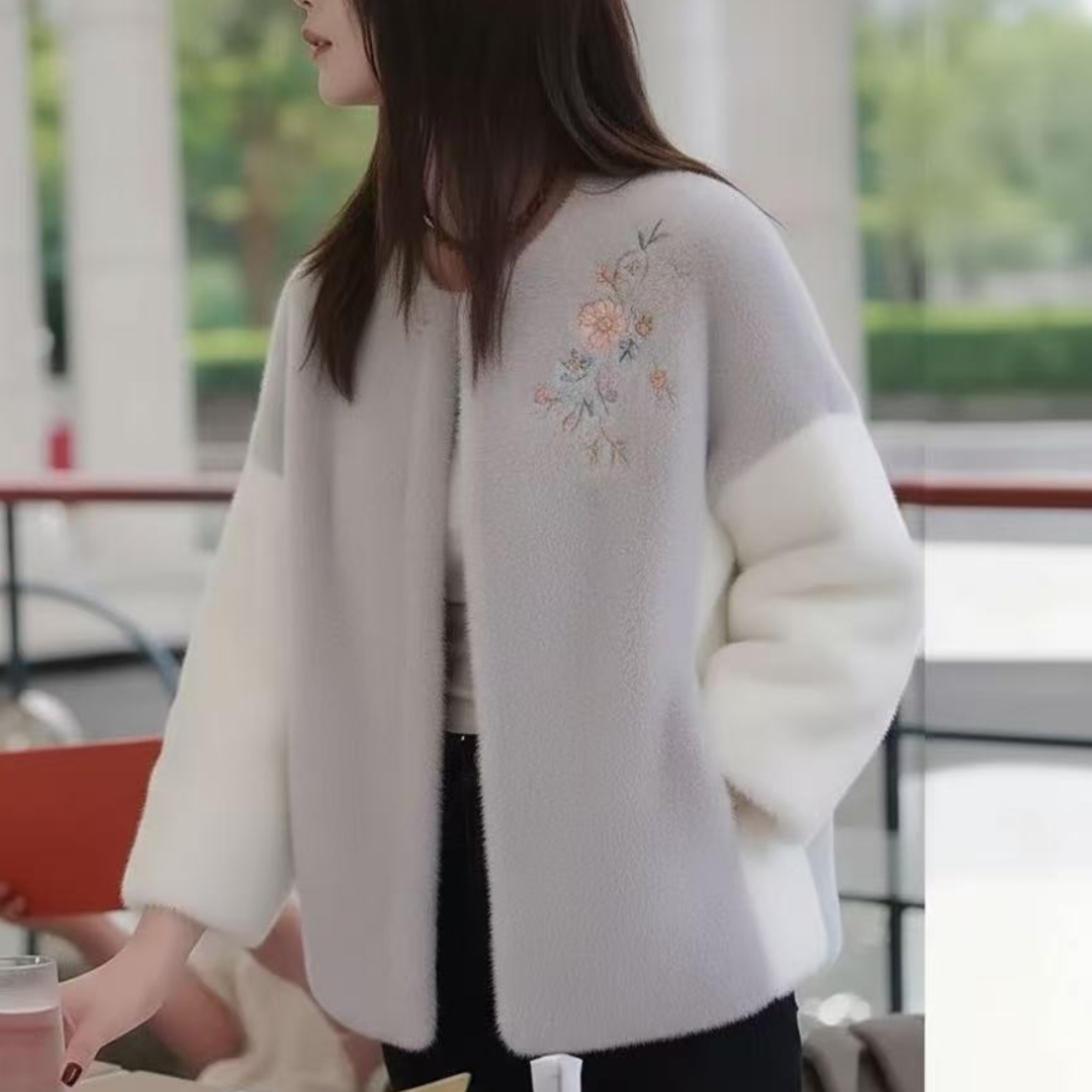 超好看独特漂亮精致提花温柔毛衣