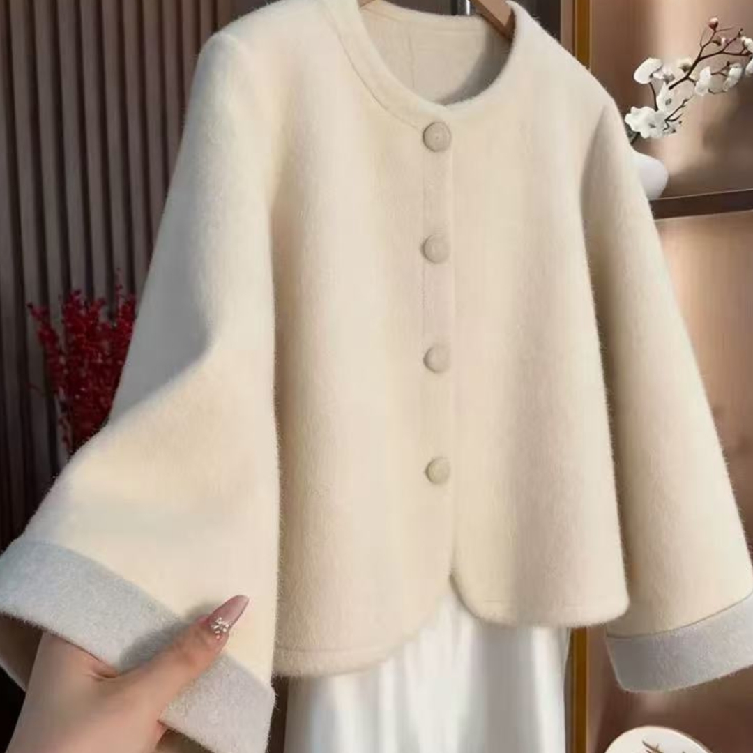 今年流行爆款超好看小香风外套女