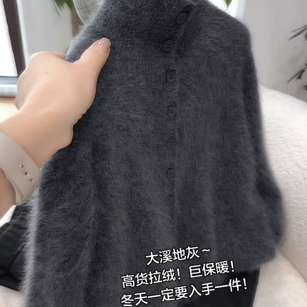 高端洋气时髦高领单排扣针织衫女