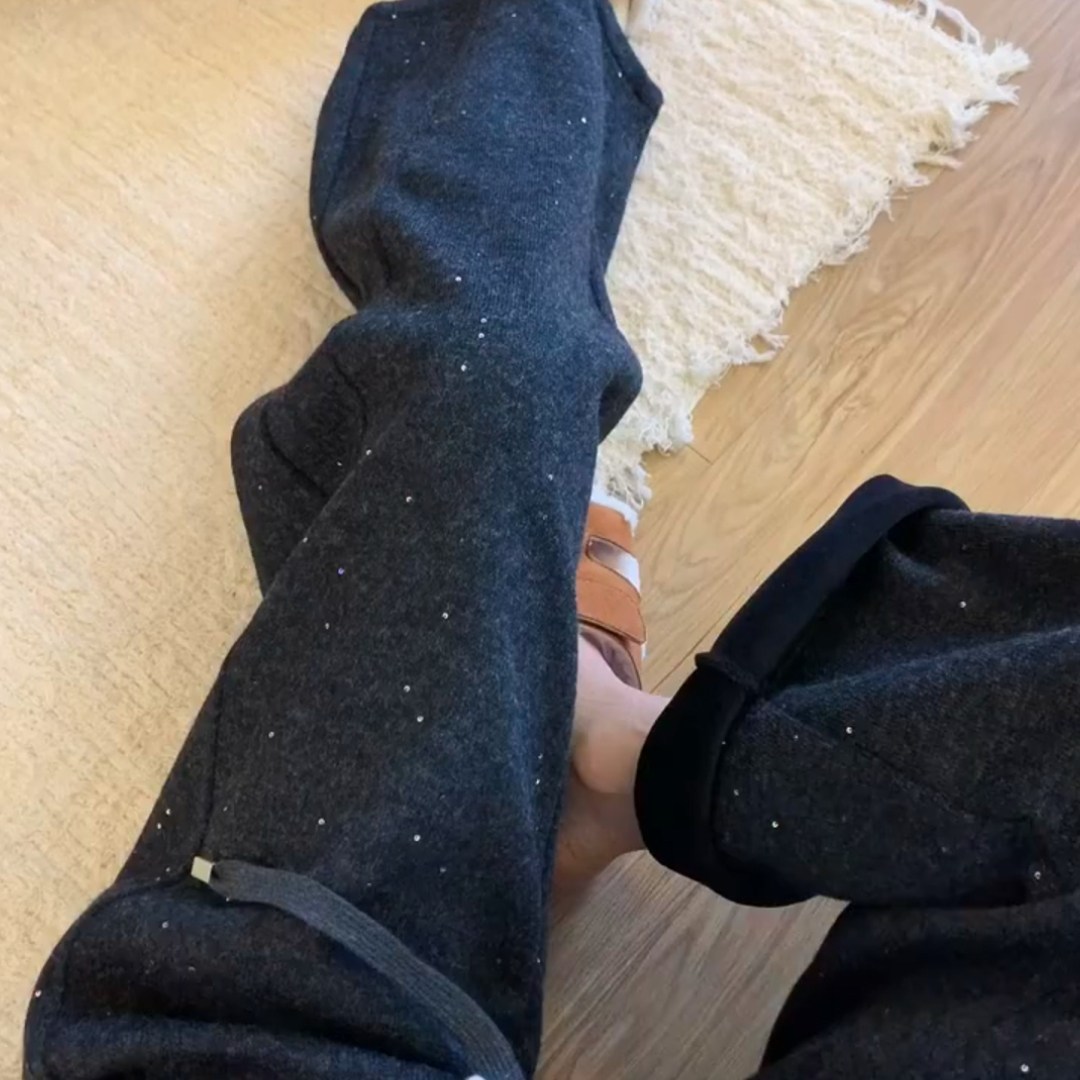 黑色满天星烫钻休闲裤女2025秋冬新款宽松显瘦垂感高腰微喇阔腿裤,女装/女士精品,大码内搭,淘宝优惠券,粉丝福利购,淘宝优惠卷