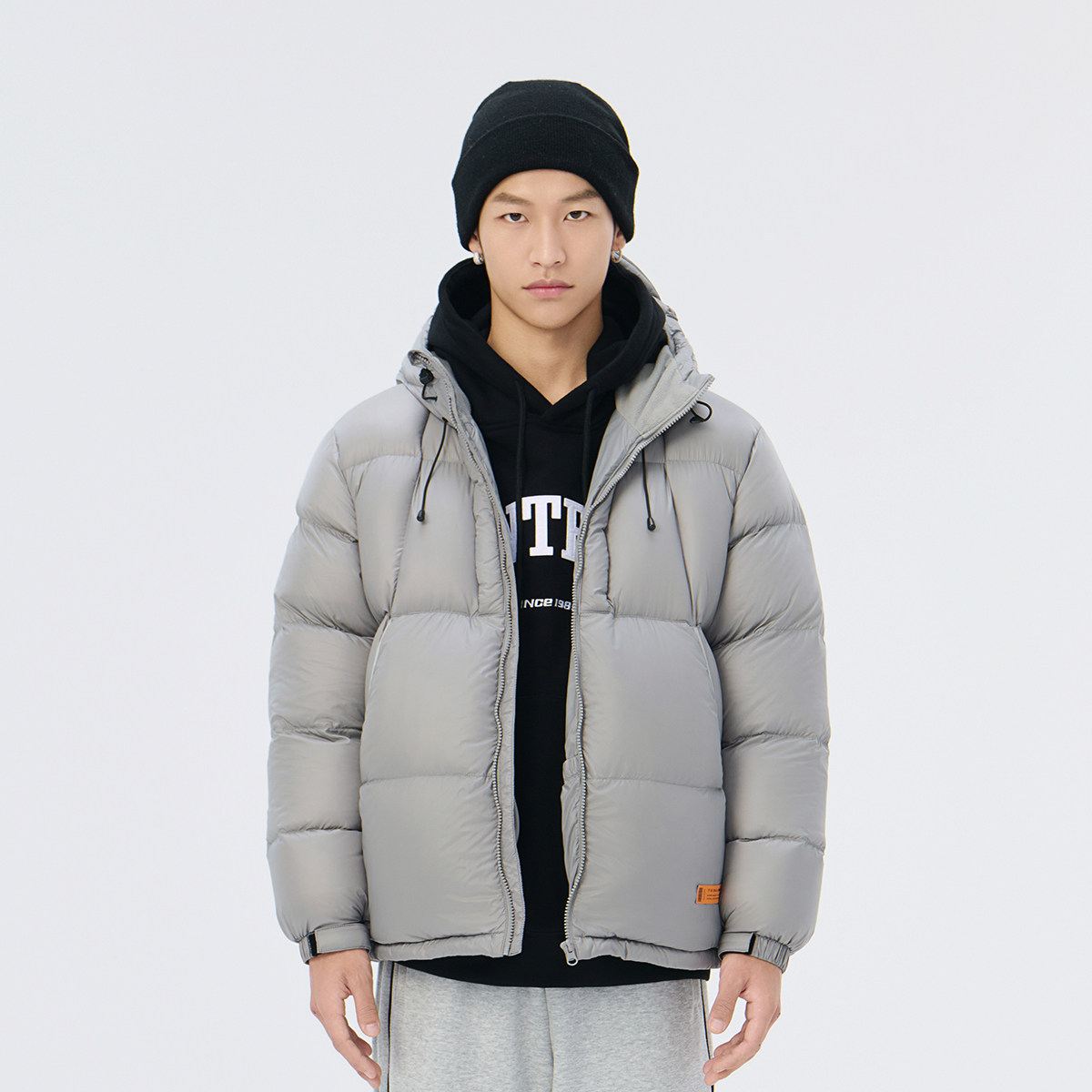 Fun潮牌连帽羽绒服男2025年冬季新款简约百搭面包服休闲保暖外套