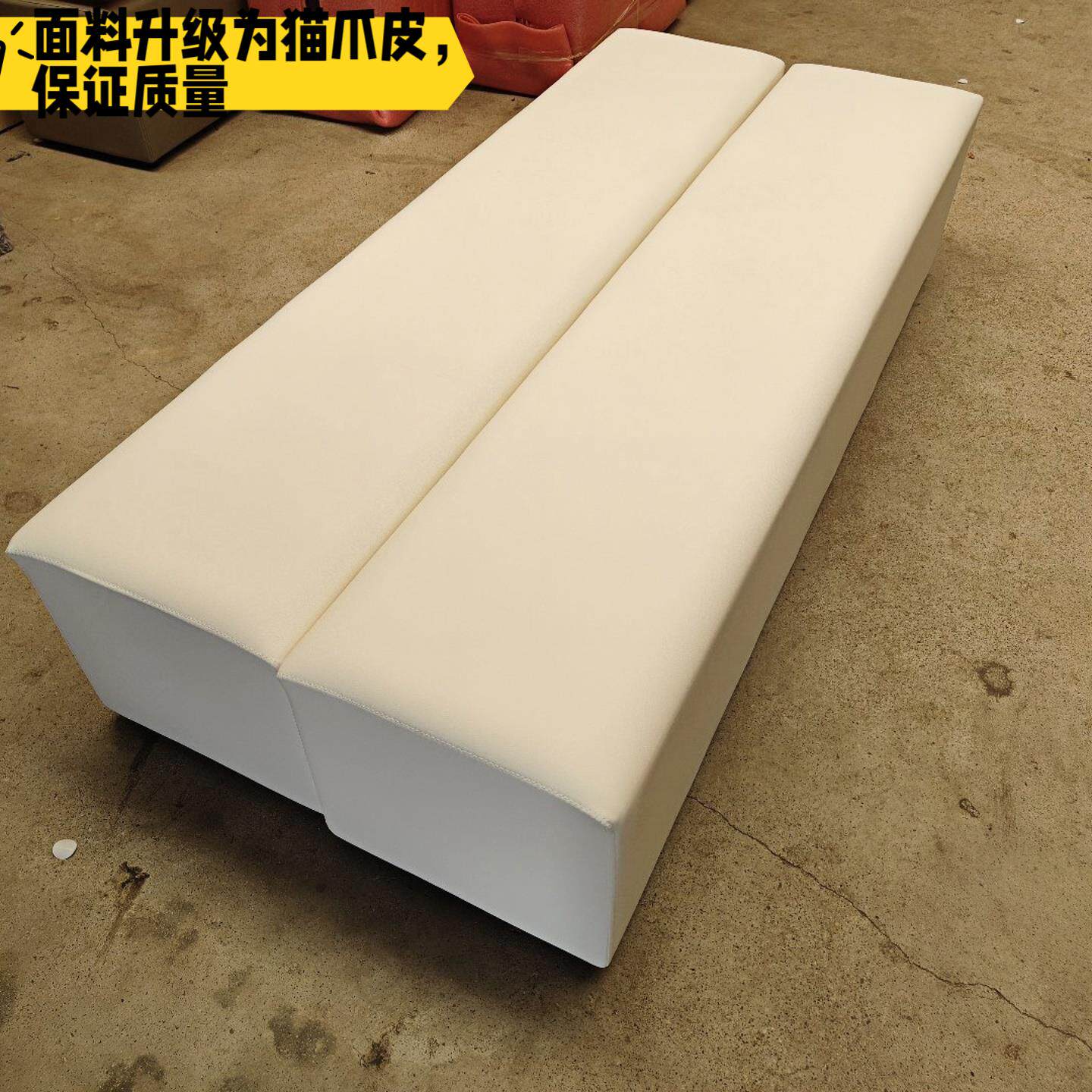 热卖幼儿园软包沙发凳软体长条凳床尾凳实木换鞋凳展会用白色凳子
