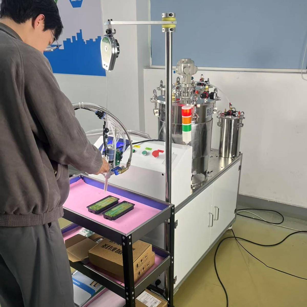 半自动手持式灌胶机双液AB胶环氧树脂精准配比自动混合自动清洗