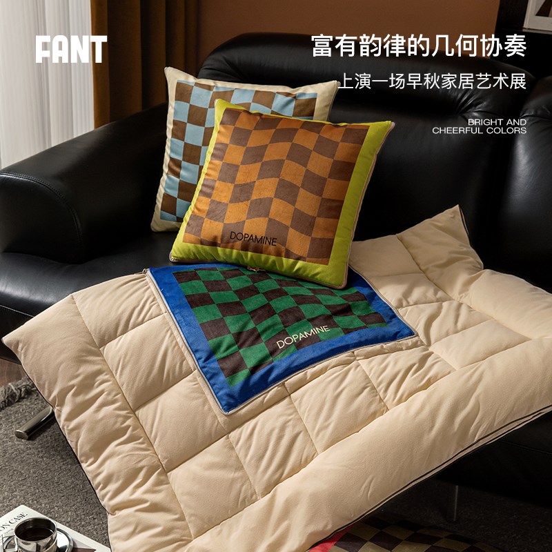 午后柏林午睡抱枕被冬季加厚办公室可折叠被子车载两用二合一靠枕