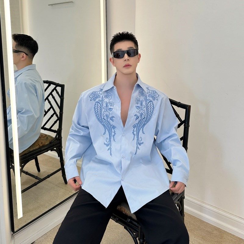 气质网红绣花蓝高端长袖衬衫男士宽松韩式免烫衬衫时尚