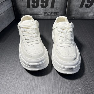 精神小伙鞋子男鞋秋季新款小白鞋韩版百搭做旧皮面低帮ins潮板鞋