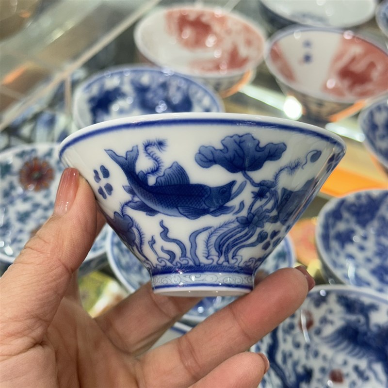 青花鱼藻斗笠杯个人杯主人杯陶瓷功夫茶具单杯中式品茗杯普洱杯