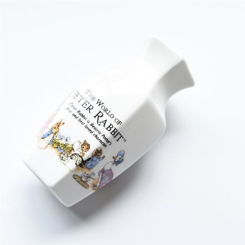 小号花瓶欧式卧室客厅台面桌面可爱卡通家用插花摆件骨瓷日用陶瓷