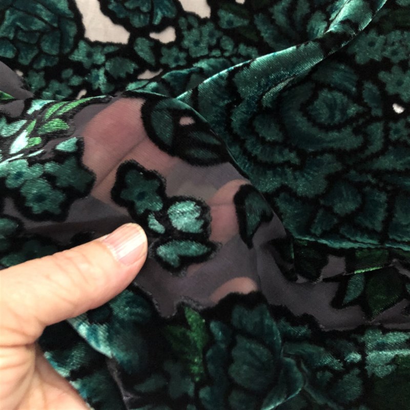 黑底真丝烂花绒面料烧花丝绒镂空墨绿花朵立体提花透视桑蚕丝布料