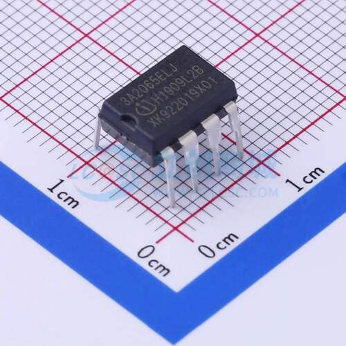 AC-DC控制器和稳压器 ICE3A2065ELJ DIP-8 原装正品