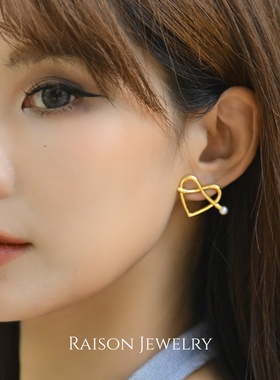 爱心淡水珍珠18K金色耳钉复古配饰高级饰品新款首饰精致大气独特