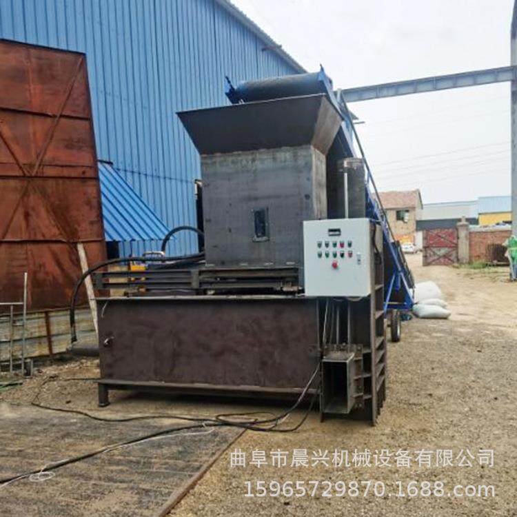 稻壳麦糠打包装袋机牛羊饲料存储打包机苞米秸秆粉碎压块机