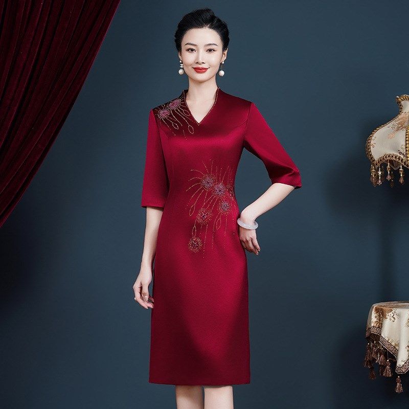 喜婆婆婚宴装连衣裙春夏新款参加婚礼妈妈礼服喜宴敬酒服高贵洋气