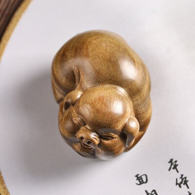 天然绿檀木DI雕刻福满气小福猪憨厚木雕猪生肖桌面小手把件