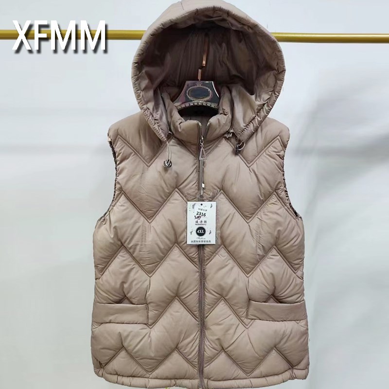 妈妈秋冬羽绒棉马夹外套时尚保暖背心中老L年女士冬装短款连帽马