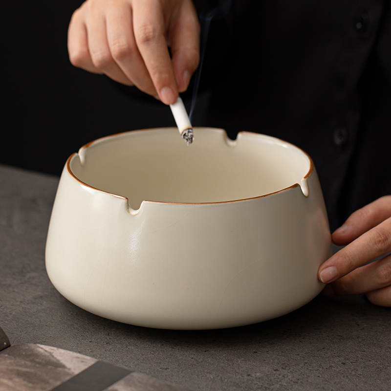 汝窑烟灰缸创意办公室家用中式客厅茶几茶桌大号个性复古陶瓷摆件