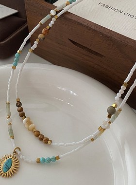 白色天然石项链女款2024新款绿松石吊坠锁骨链小众设计感串珠颈链