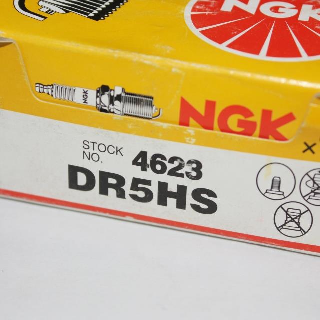 NGK火花塞DR5H适用于船外机B5B75/K/BFB/D/BF8//B/C/BF9/